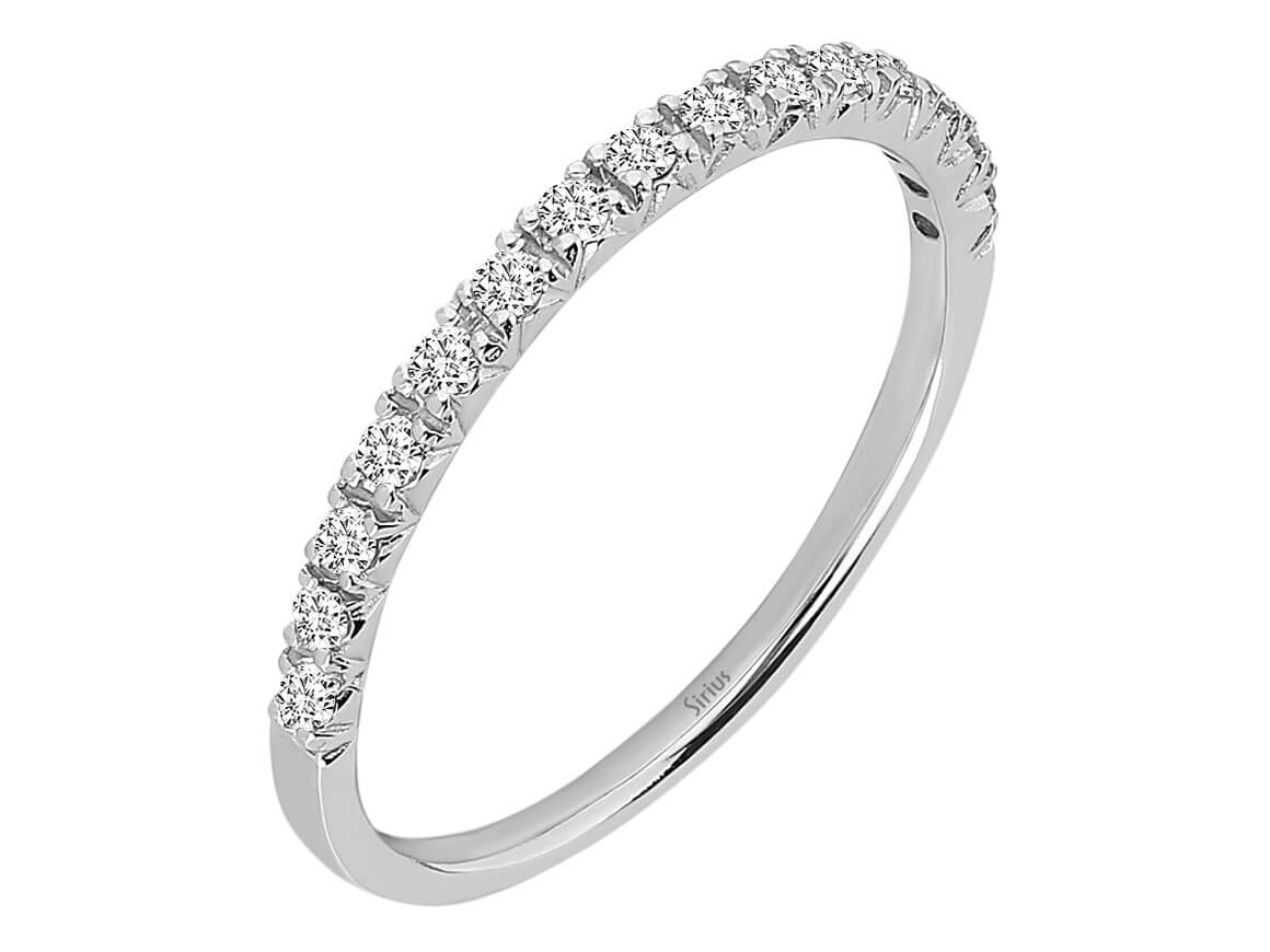Bague demi-jonc raffinée en Or Blanc avec 15 diamants de synthèse | Bijoux en Or Blanc 8 carats – Bijoux haut de gamme de Rosy Lab Diamonds