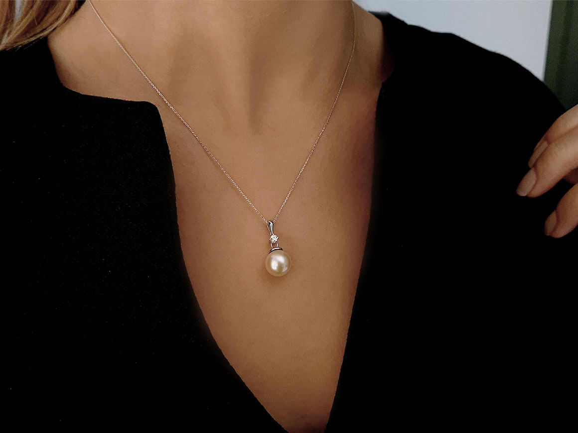 Pırlantalı klasik inci kolye | 14K Beyaz Altın - 17P0008 - Rosy Lab Diamonds’ın yüksek kaliteli Mücevheri