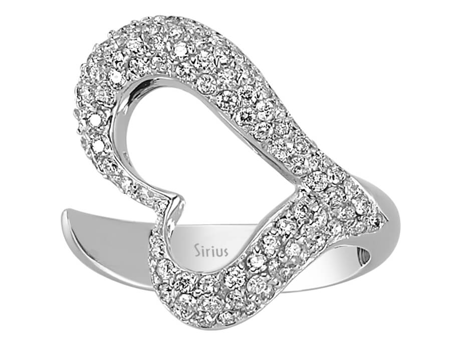 Funkelnder Herz-Ring mit 95 rund geschliffenen Labor-Diamanten