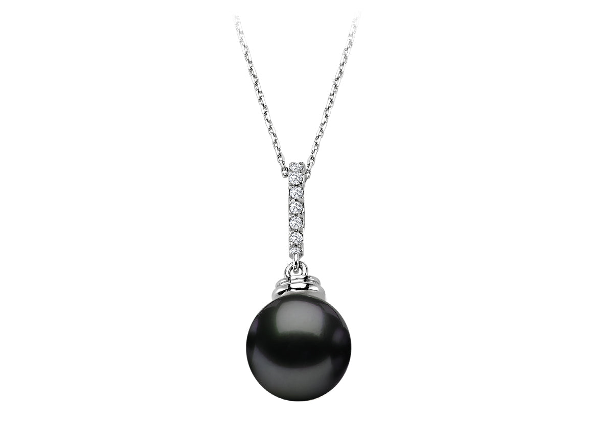 Pendentif élégant avec perle noire et 6 diamants de laboratoire en or blanc 14K