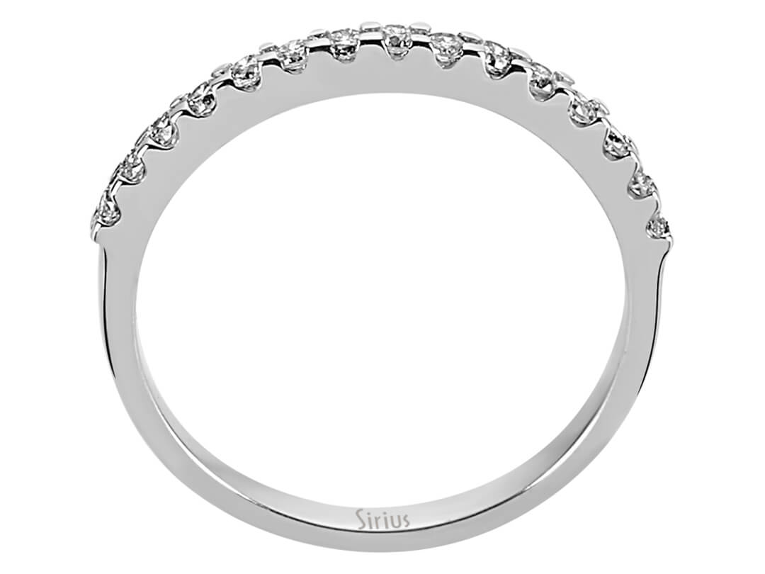 Weißgold-Halbrauten-Ring mit 15 laborgezüchteten Diamanten (0,28 Karat), Rundschliff, 14K
