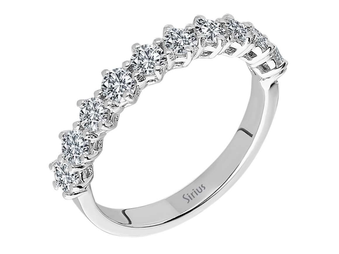 Sparkling lab diamond half-carat ring in 14 karat white gold