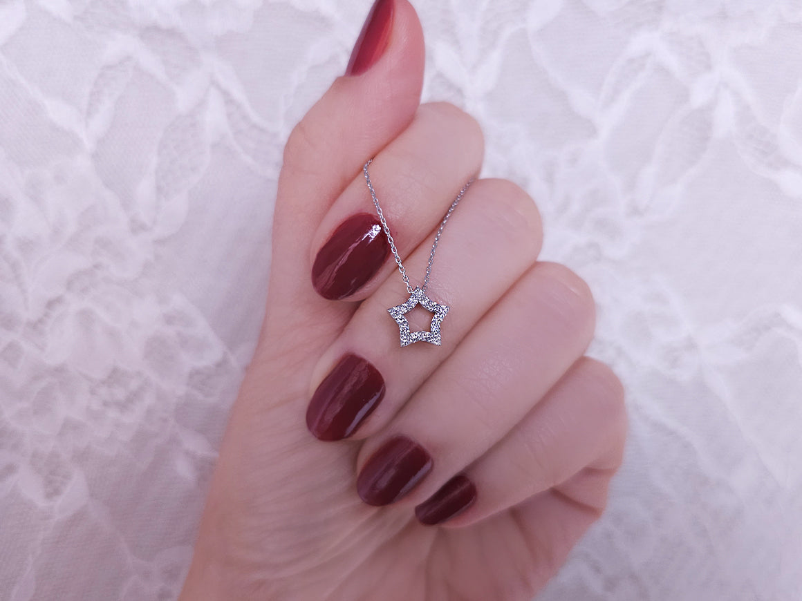 15 laboratuvarda yetiştirilmiş elmaslı ışıltılı yıldız kolye ucu - 8 ayar altın - Rosy Lab Diamonds’tan yüksek kaliteli Mücevher