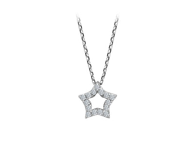 Sparkling star pendant with lab-grown round cut diamonds