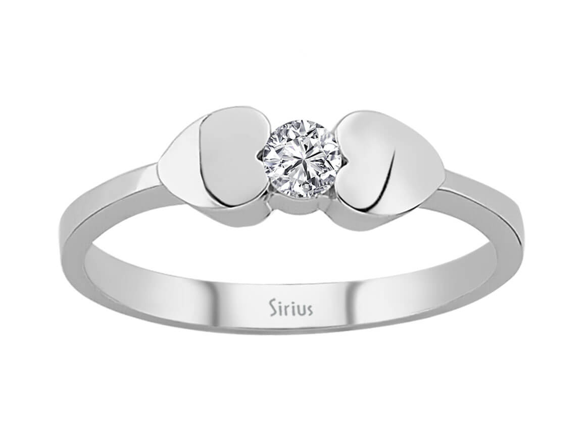 Weißgold Solitärring mit Herzdesign und 1 rund geschliffenem Diamanten – 0,15 ct