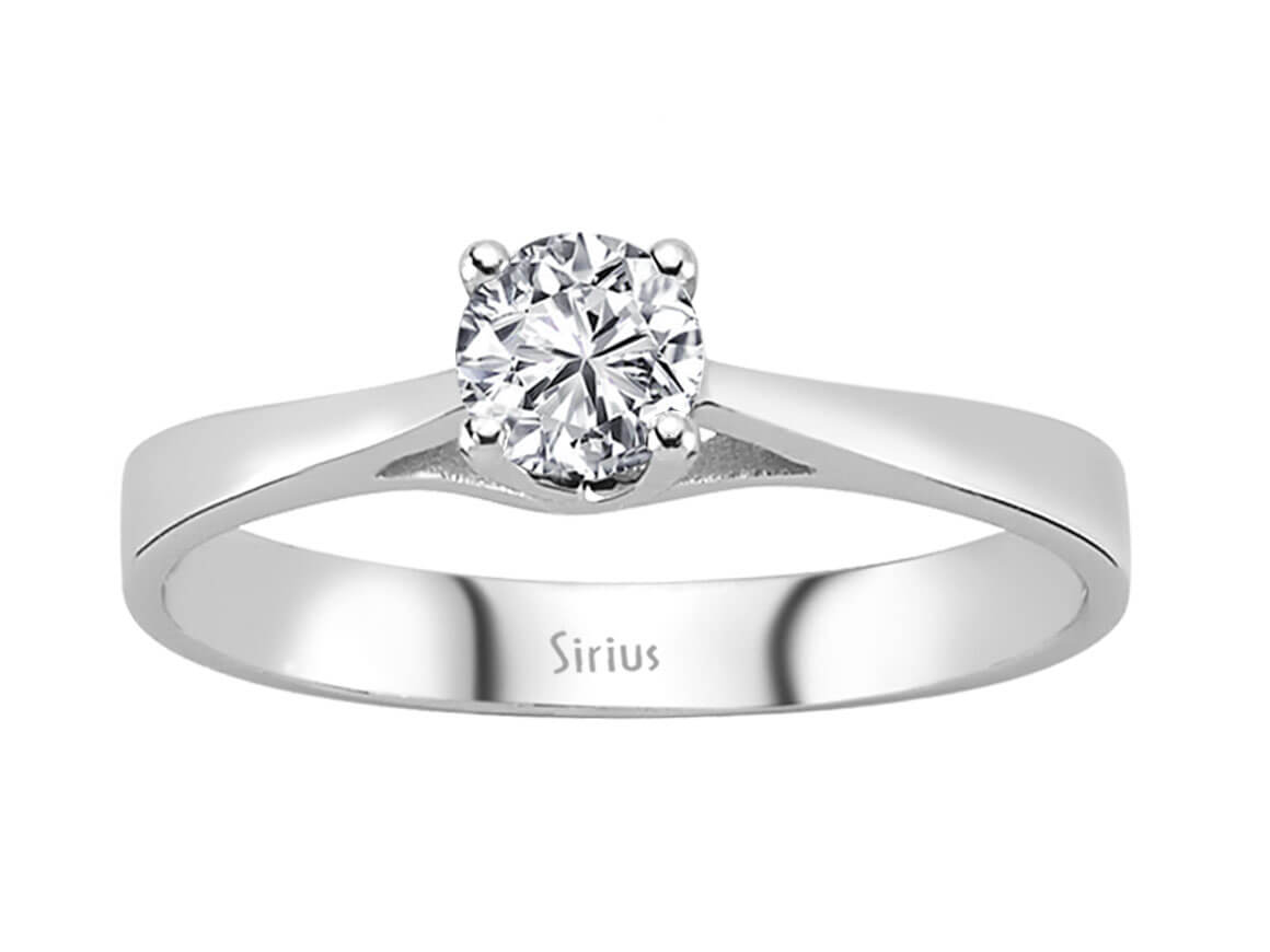 Klassischer Solitärring mit einem laborgezüchteten Diamanten in 14 Karat Gold