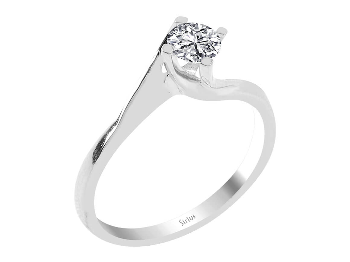 14K white gold ring with 1 round diamond (0.50 carat)