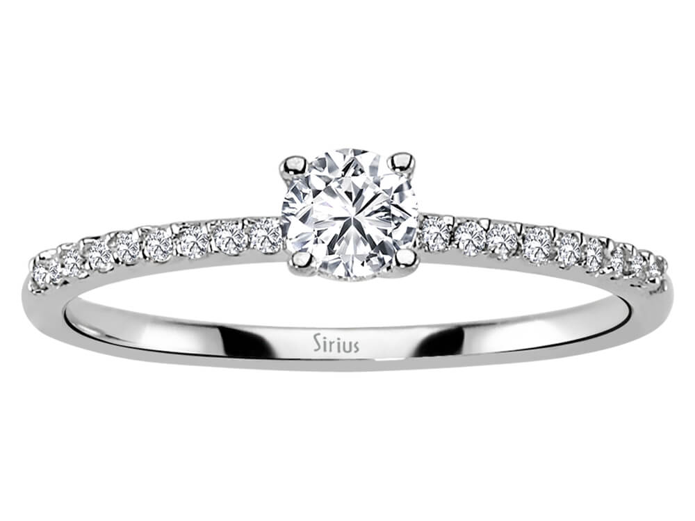 Zarter Solitär-Diamantring mit 18 laborgezüchteten Diamanten - 14K Weißgold - hochwertiger Schmuck von Rosy Lab Diamonds