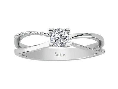 Weißgold Solitärring mit einem lab-grown Diamanten und seitlichen Diamanten