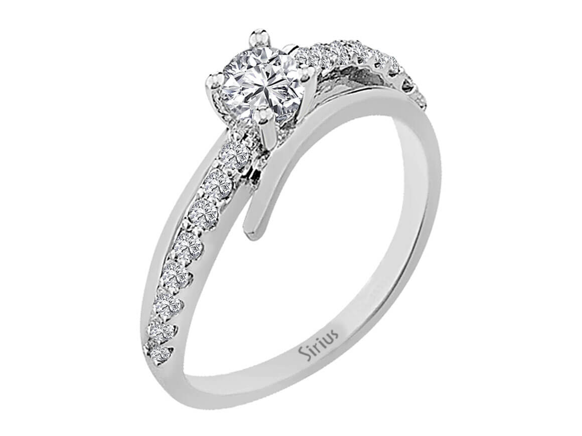 Weißgold Solitärring mit 1 großem und 16 kleinen lab-grown Diamanten
