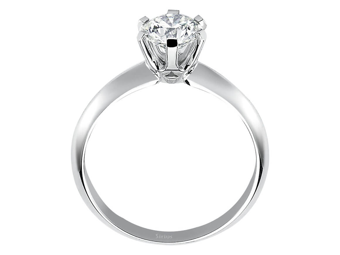 Solitaire diamond ring with 0.82 ct made of 14K gold