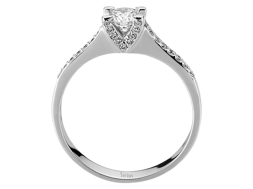 Weißgold-Ring mit 0,41 Karat Hauptdiamant und 32 kleineren laborgezüchteten Diamanten