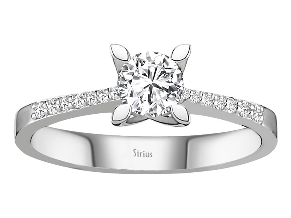 Weißgold Verlobungsring mit 1 laborgezüchtetem Diamant 0,44 Karat und 14 kleinen Diamanten - hochwertiger Schmuck von Rosy Lab Diamonds