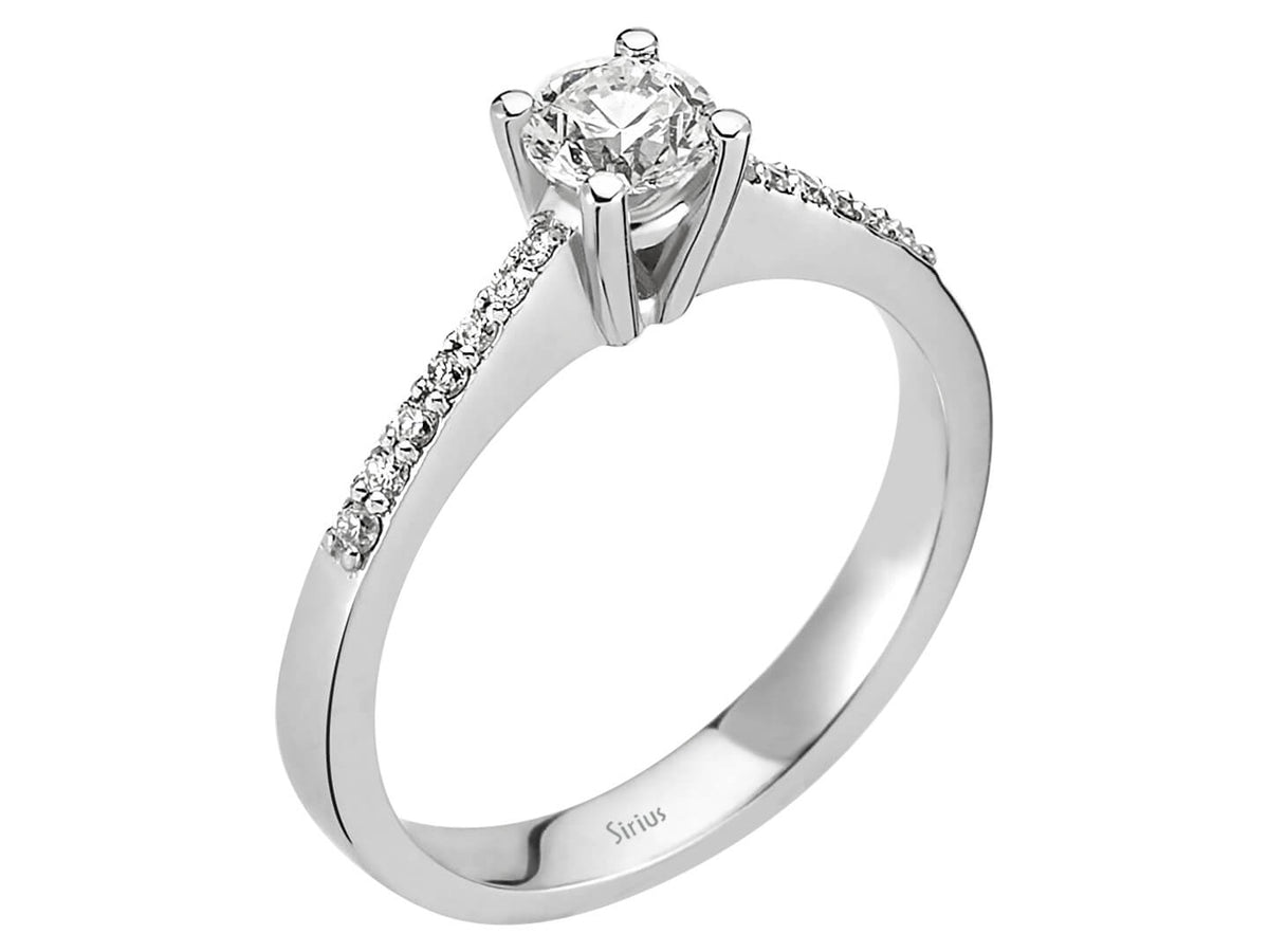 Solitär pırlanta ve 14 yuvarlak pırlantalı Beyaz Altın yüzük - Sürdürülebilir Mücevher - Rosy Lab Diamonds'tan yüksek kaliteli Mücevher