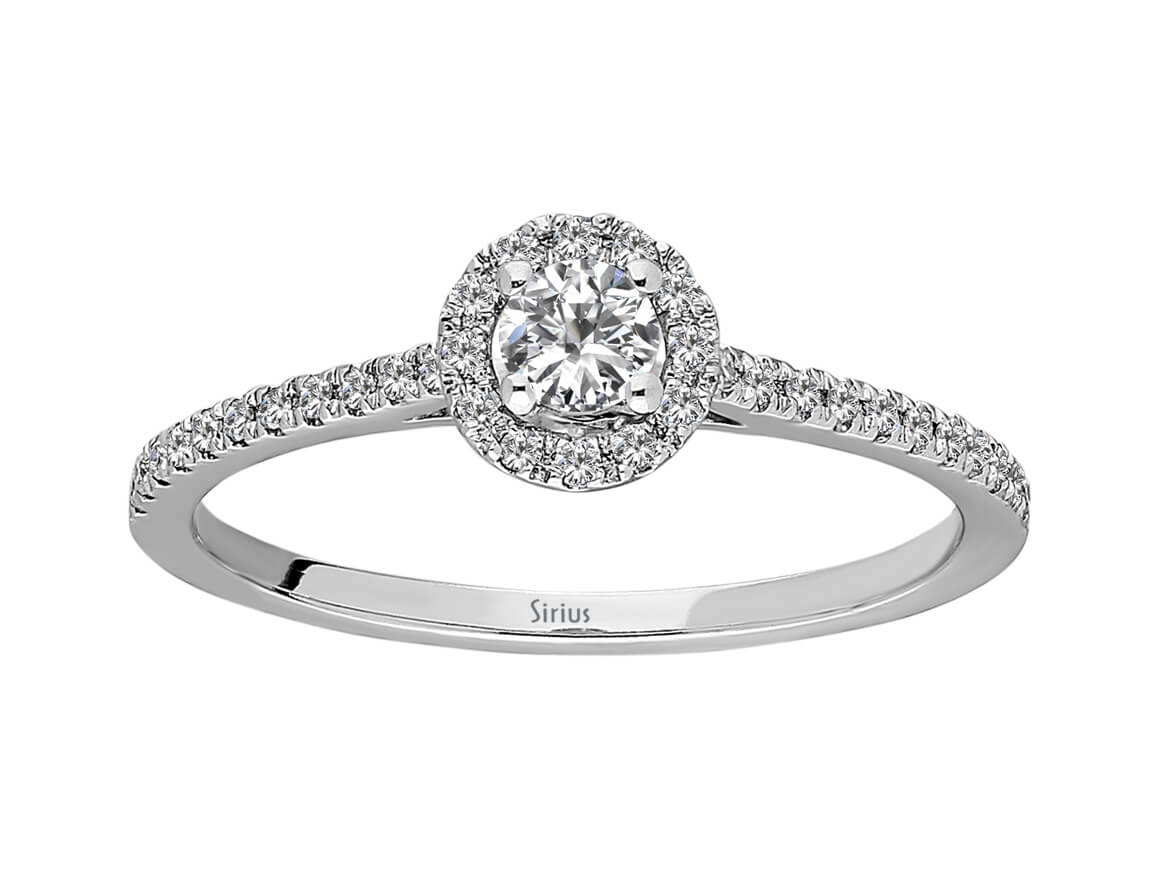 Weißgoldring mit 1 und 34 rundfacettierten Diamanten, 0,11 und 0,14 Karat