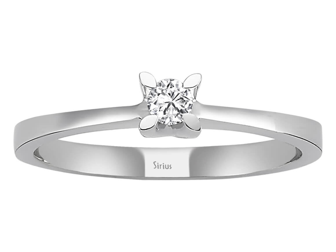 Delicate solitaire diamond ring in 14-karat White Gold with a lab-grown diamond – high-quality Jewelry from Rosy Lab Diamonds