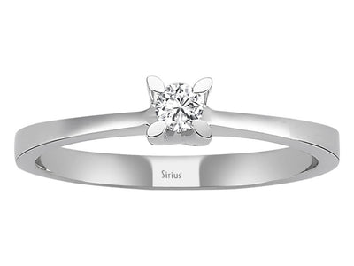 Subtle solitaire diamond ring made of 14 karat white gold