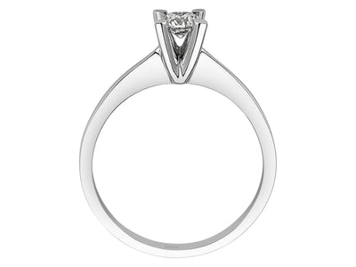 Strahlender Solitär-Diamantring aus 14 Karat Weißgold