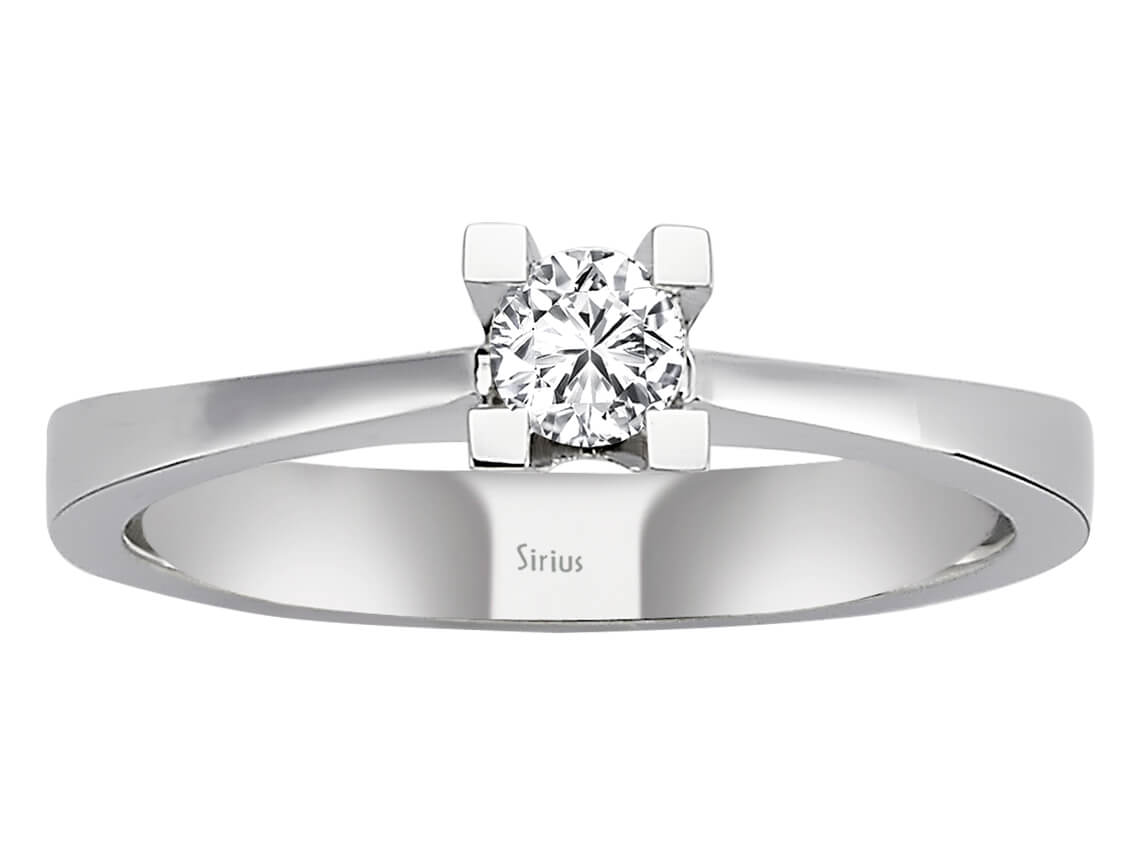 Classic solitaire diamond ring made of 14 karat white gold