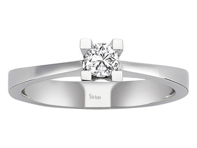 Classic solitaire diamond ring made of 14 karat white gold
