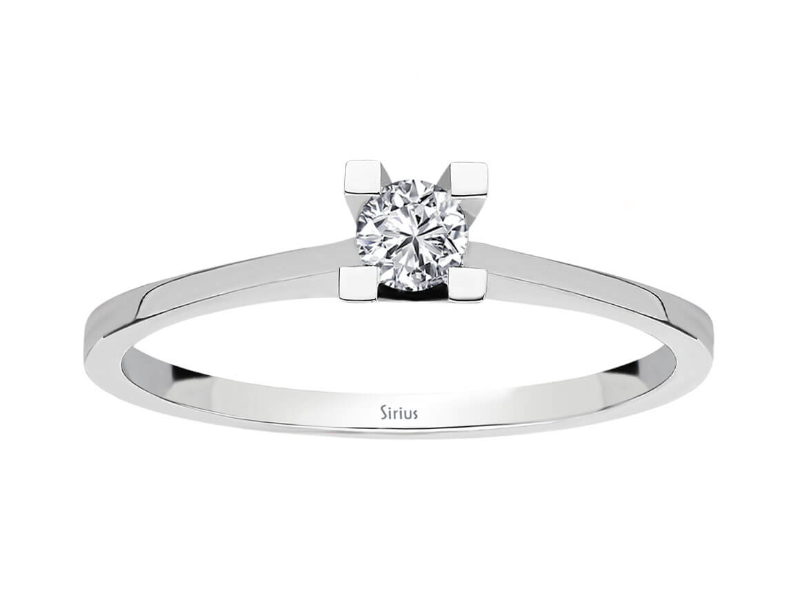 Elegant white gold solitaire ring with 0.10 carat diamond
