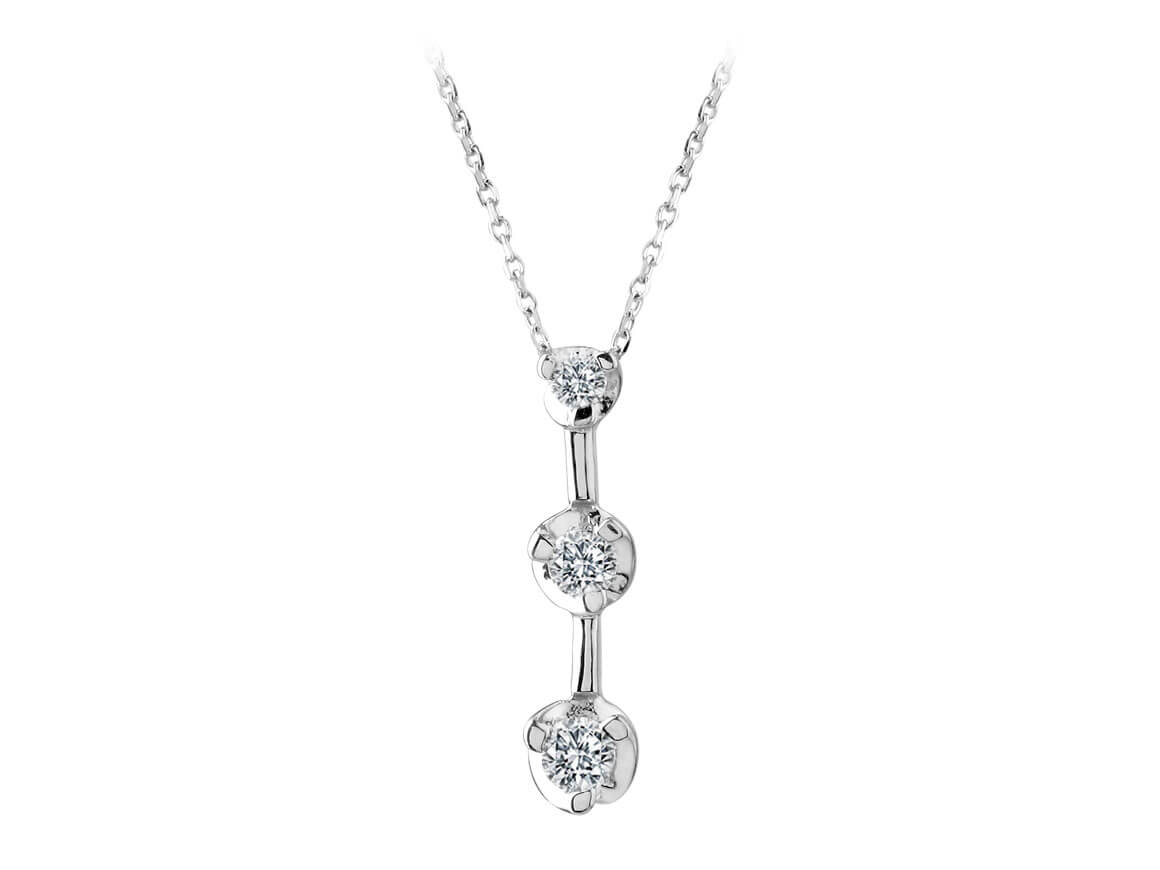 Trilogy pendant with 3 lab-grown diamonds in 8K gold | Classic Jewelry
- High-quality Jewelry from Rosy Lab Diamonds