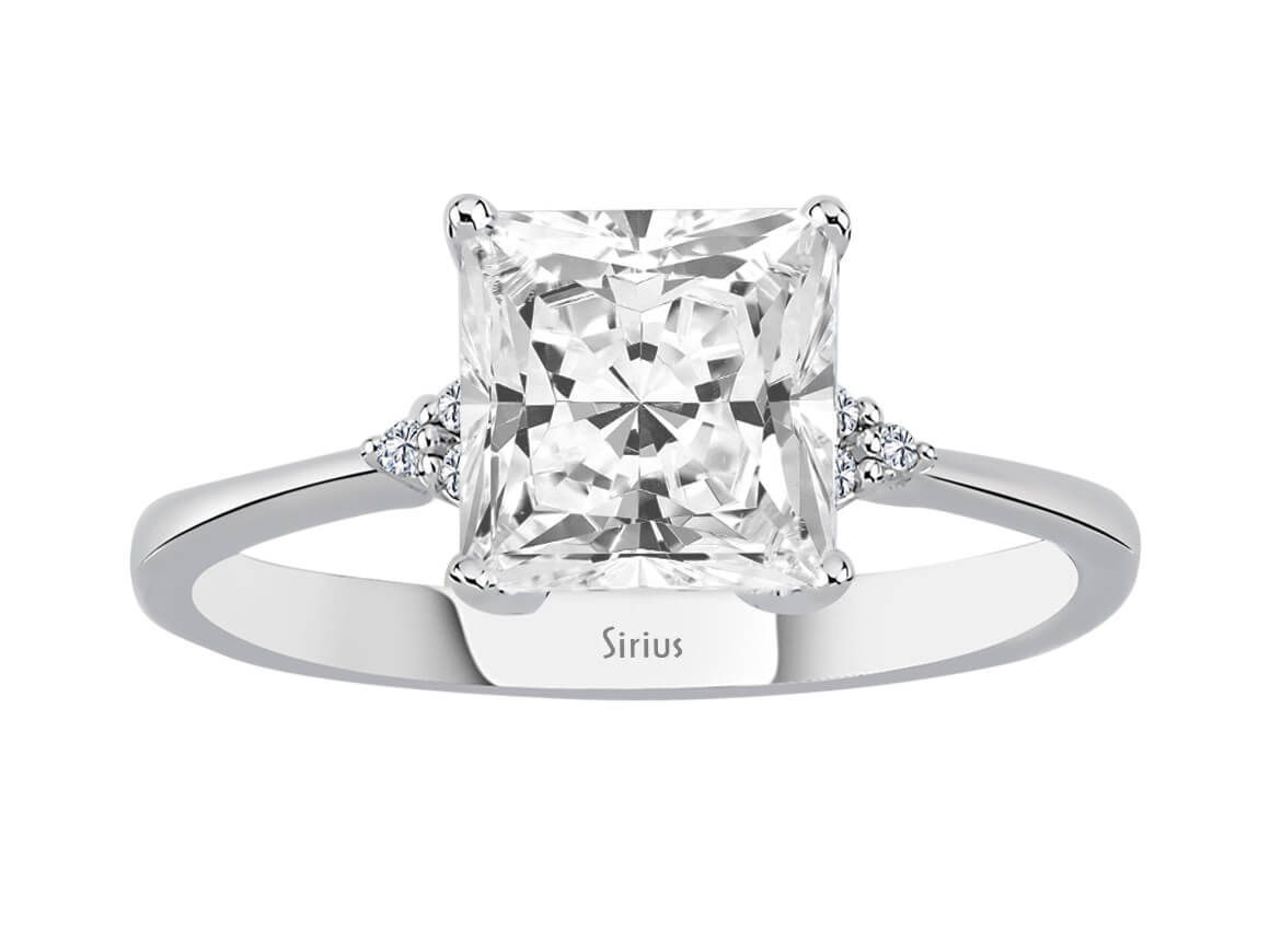 Beyaz Altın üzerine prenses kesim beyaz topaz ve pırlantalı yüzük - 17R0321 - Rosy Lab Diamonds’tan yüksek kaliteli Mücevher