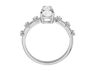 Bague Sofia avec topaze blanche en goutte et diamants cultivés en laboratoire