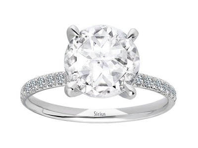 Solitaire ring with lab-grown diamonds and white topaz in white gold