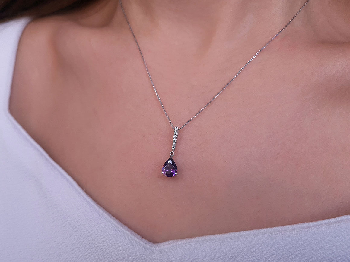 Amethyst drop necklace with diamonds - 8K White Gold | 0.92 ct - high-quality Jewelry by Rosy Lab Diamonds