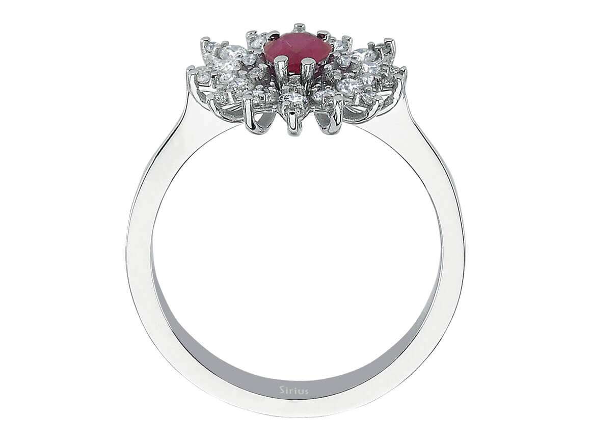 Weißgoldring mit 42 laborgezüchteten Diamanten und 1 tropfenförmigem Rubin, 0,51 und 0,53 Karat