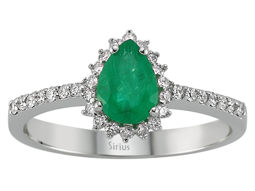 Bague en Or Blanc avec émeraude poire et 32 diamants - Anturaj Design - Bijoux haut de gamme de Rosy Lab Diamonds