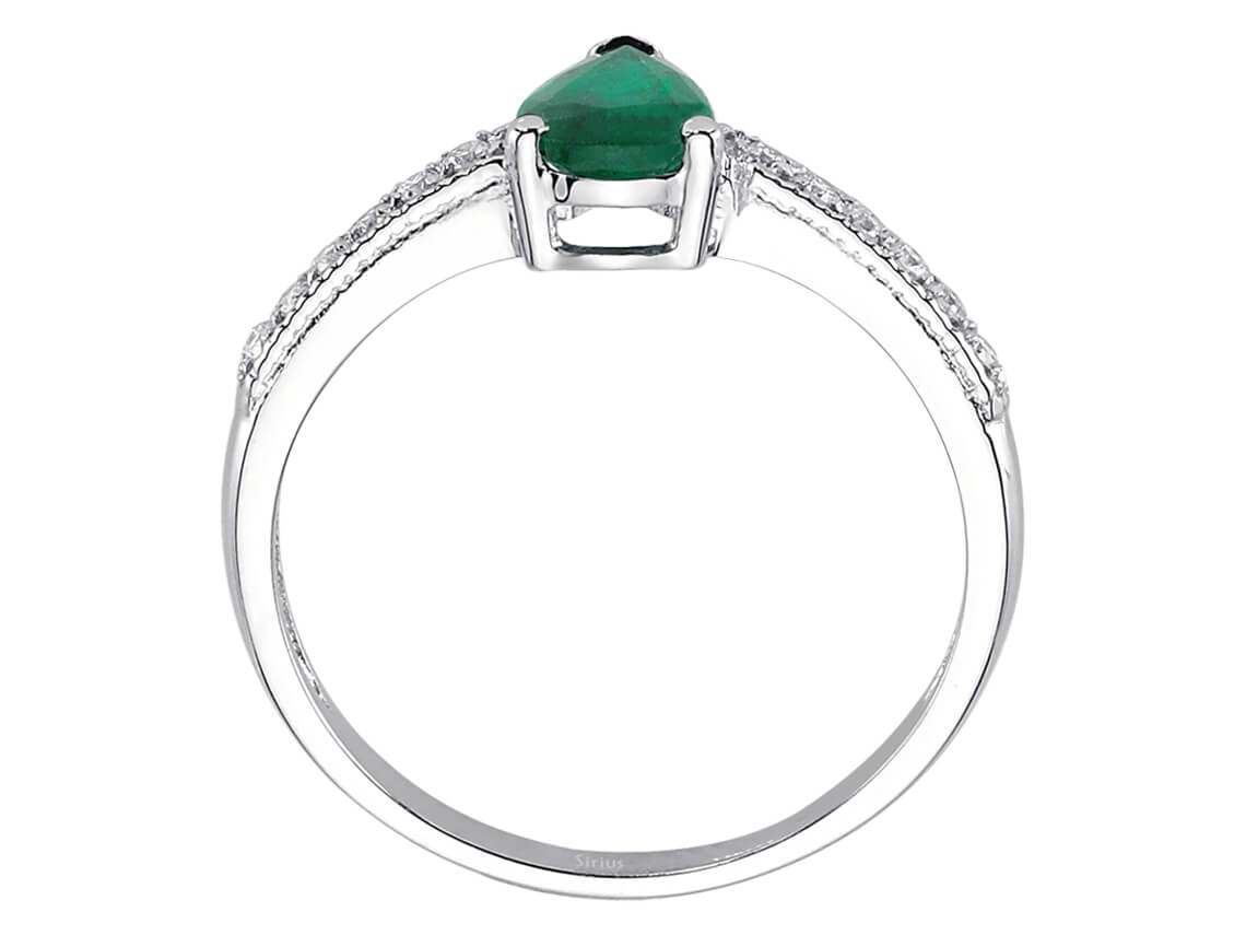 Ring mit 1 Zümrüt im Tropfenschliff & 12 Labordiamanten in 14K Weißgold – Modell 04R0322