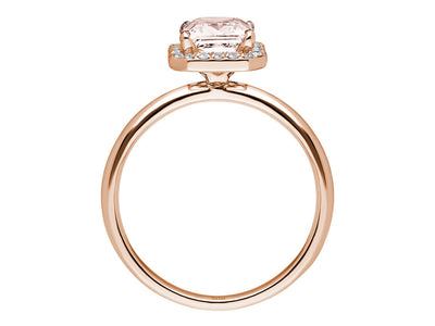 Rose gold ring with 28 diamonds and 1 morganite emerald