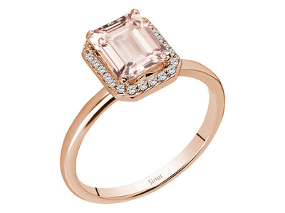 Rose gold ring with 28 diamonds and 1 morganite emerald