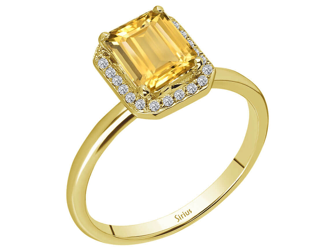 14K Yellow Gold Ring with 1.30 Carat Emerald and 0.10 Carat Citrine – Elegant Solitaire
