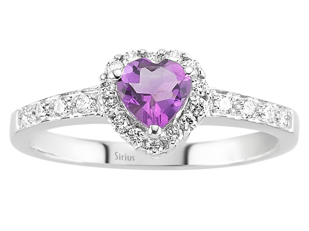 Eleganter Ring mit herzförmigem Amethyst und 22 laborgezüchteten Diamanten in 14 Karat Weißgold - hochwertiger Schmuck von Rosy Lab Diamonds