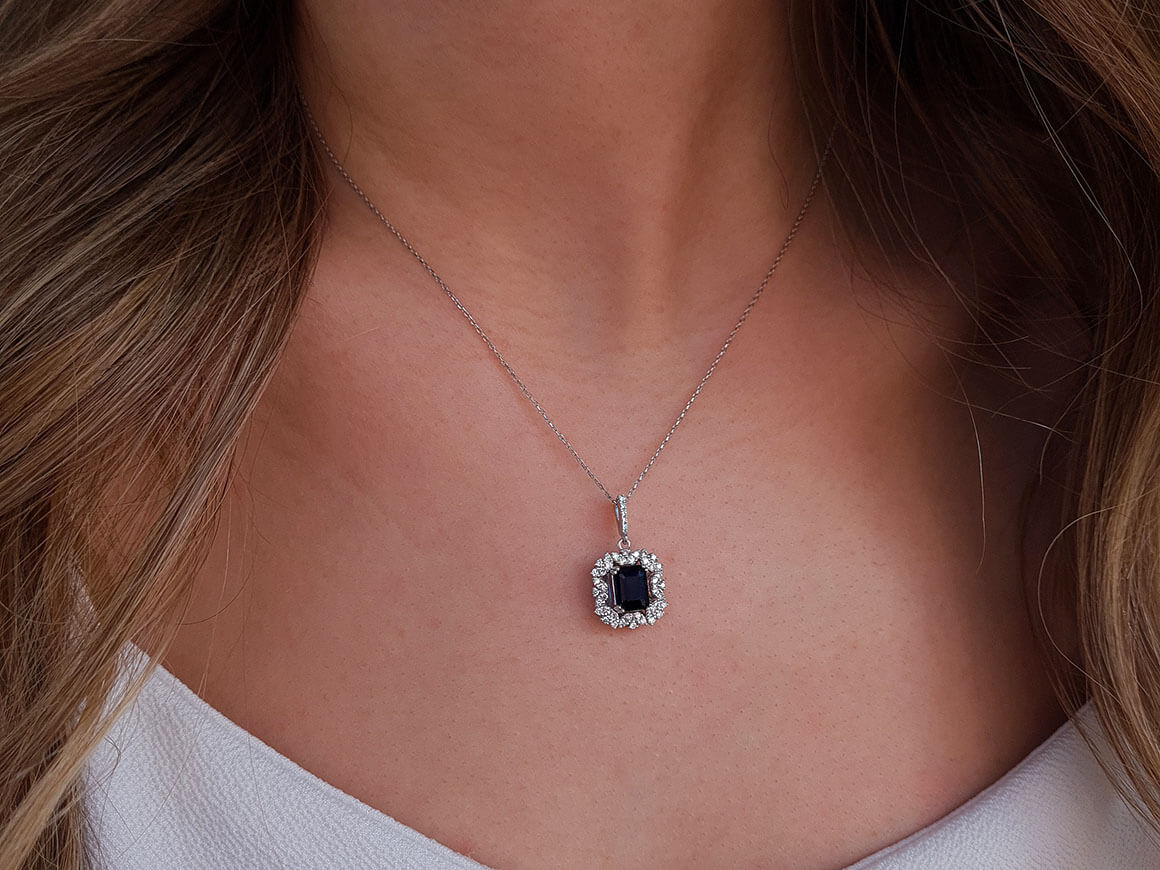 Necklace with Octagon Sapphire & Lab-Grown Diamonds in 14K White Gold | 23P0057 - high-quality Jewelry by Rosy Lab Diamonds