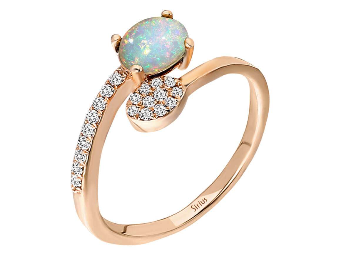 Bague Galaxie avec opale ovale et diamants en or rose 14 carats – 0,35 ct
