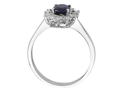 Weißgold-Ring mit 12 laborgezüchteten Diamanten und einem ovalen Saphir