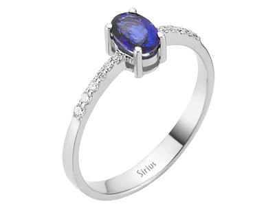 Eleganter Ring aus 8K Weißgold mit ovalem Saphir (0,65 ct) und 12 Diamanten