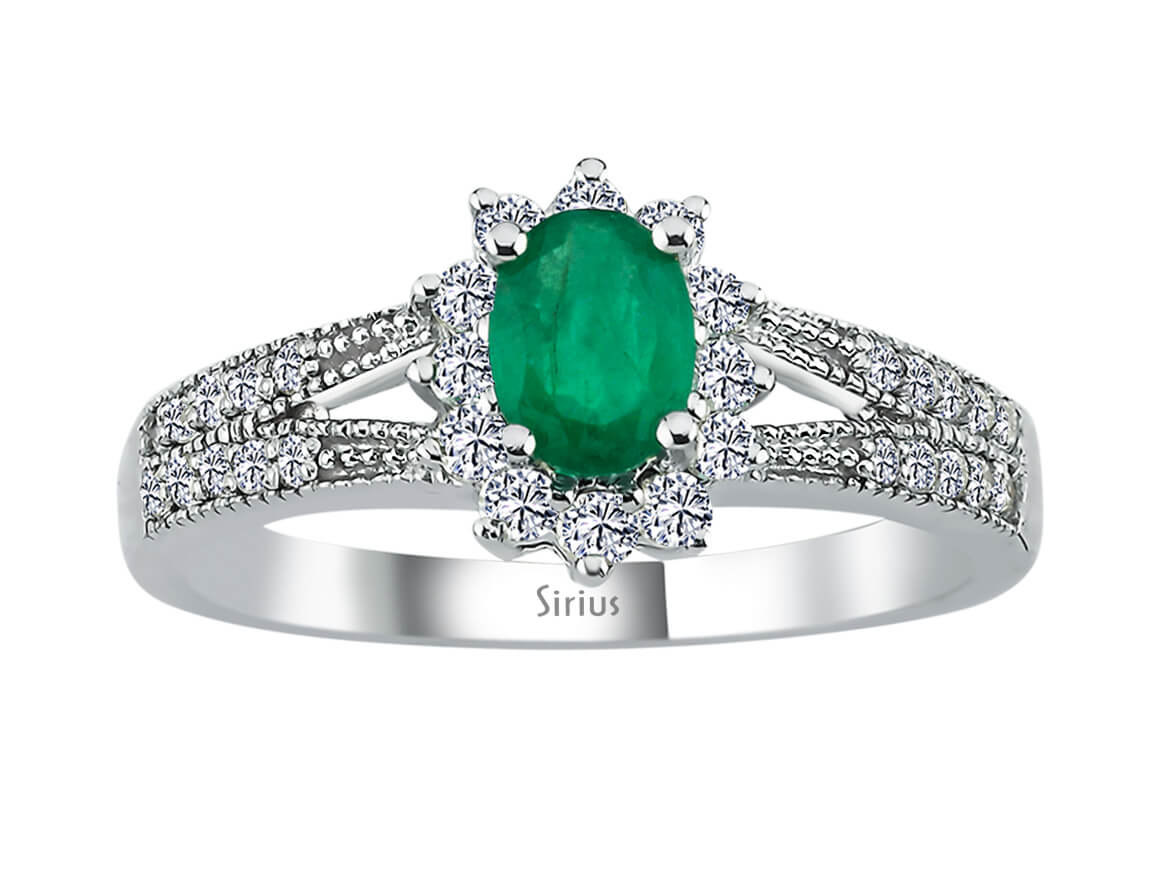 Weißgoldring mit 1 ovalen Smaragd, 12 und 20 rund geschliffenen Diamanten – 0,45 ct + 0,27 ct + 0,15 ct