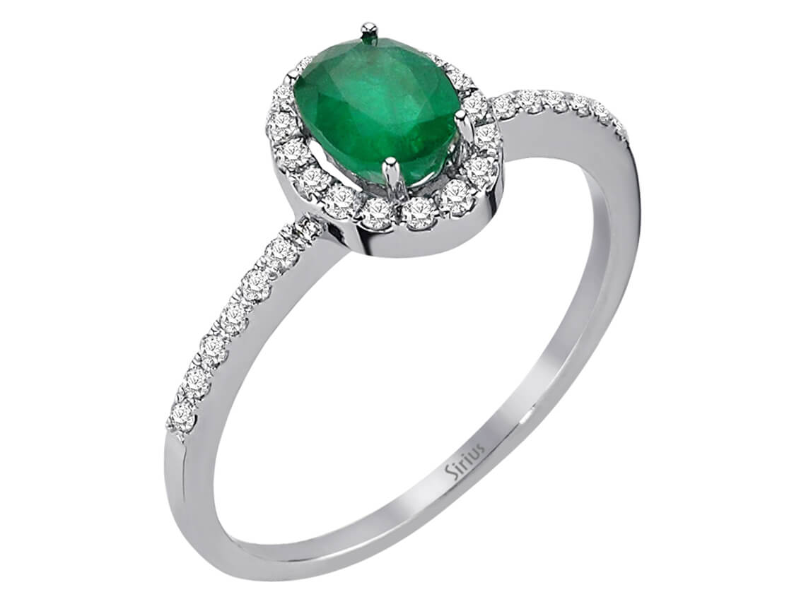 Eleganter Ring mit ovalem Smaragd und Diamanten aus 14K Weißgold (0,76 ct Smaragd)