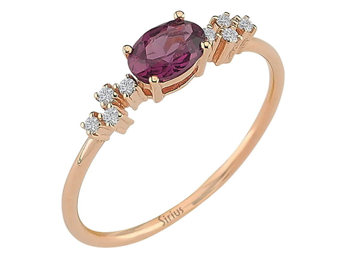 Élégante bague en Or Rose avec rhodolite ovale et diamants pavés en or 14 carats – Bijoux haut de gamme de Rosy Lab Diamonds