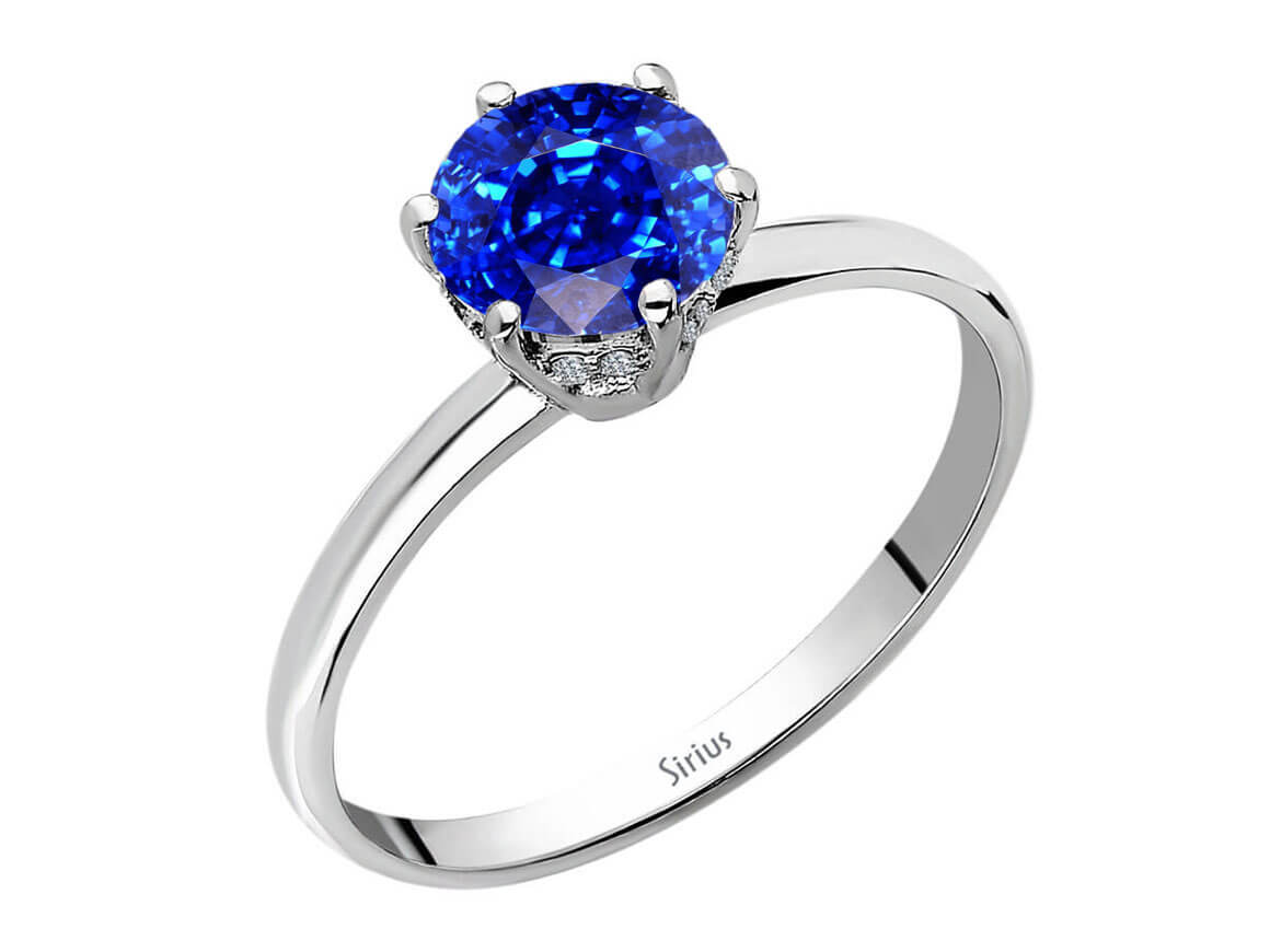 Bague élégante avec Saphir bleu et diamants cultivés en laboratoire | Or Blanc 14 carats - Bijoux haut de gamme de Rosy Lab Diamonds