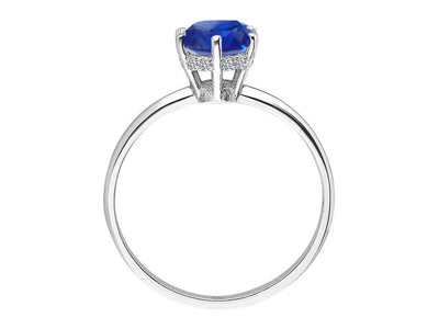 Elegant ring with lab-grown blue sapphire and diamonds