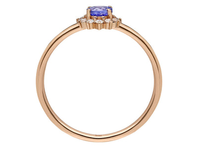 Rose gold ring with tanzanite and diamond setting