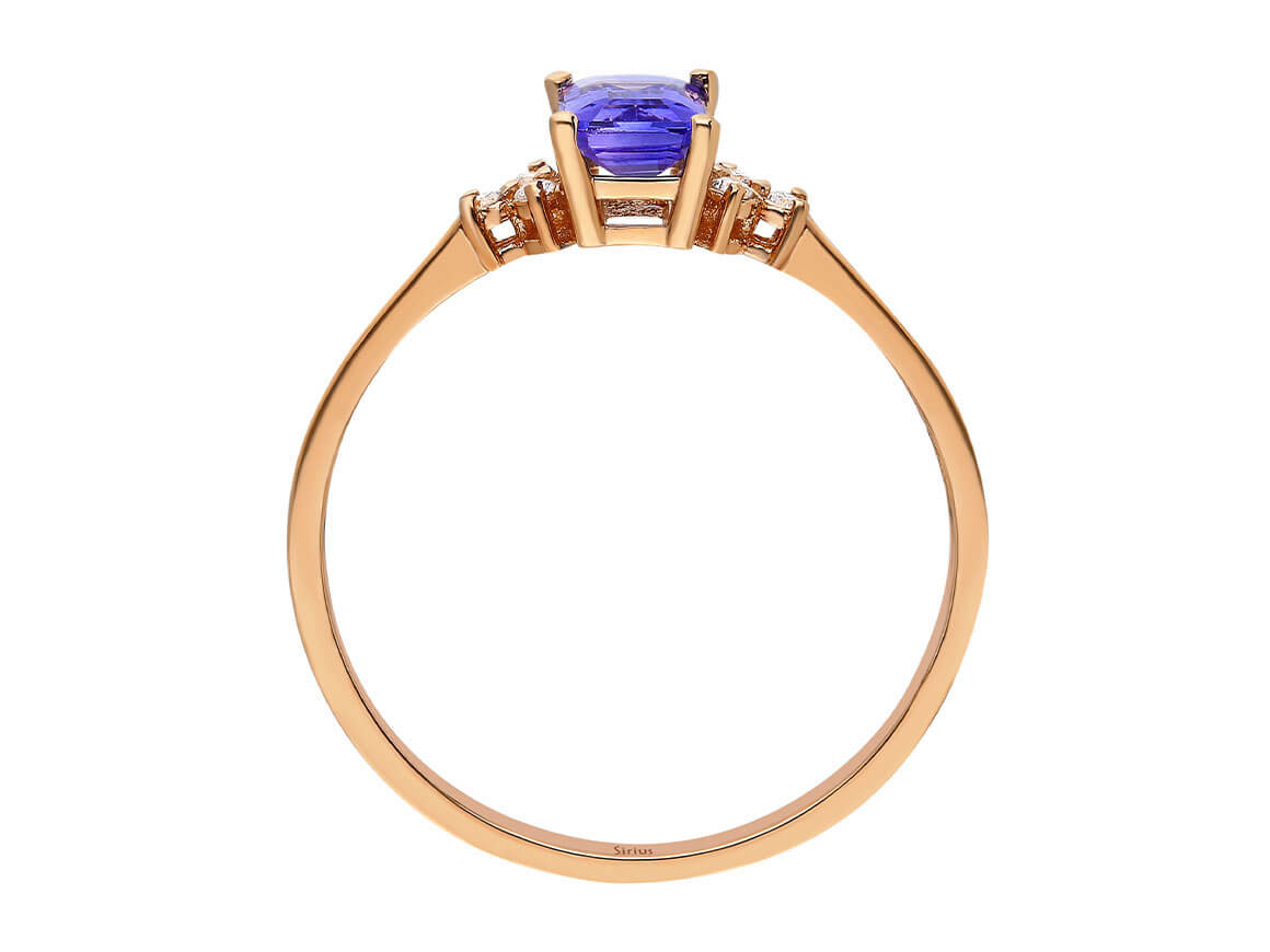 Rose gold ring with 0.61 carat tanzanite and diamonds, 14K