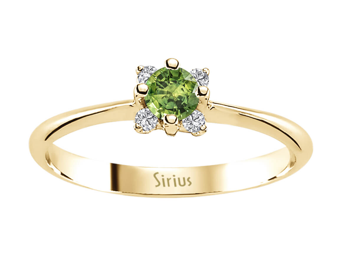 Yellow gold ring with 4 diamonds and 1 round green sapphire