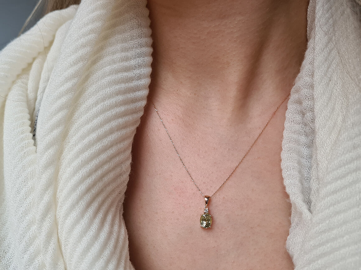 Collier en Zultanit avec Diamant en Or Rose 14 carats - 04P0168 - Bijoux haut de gamme de Rosy Lab Diamonds